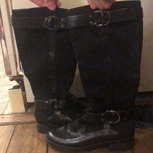 Black buckle boots